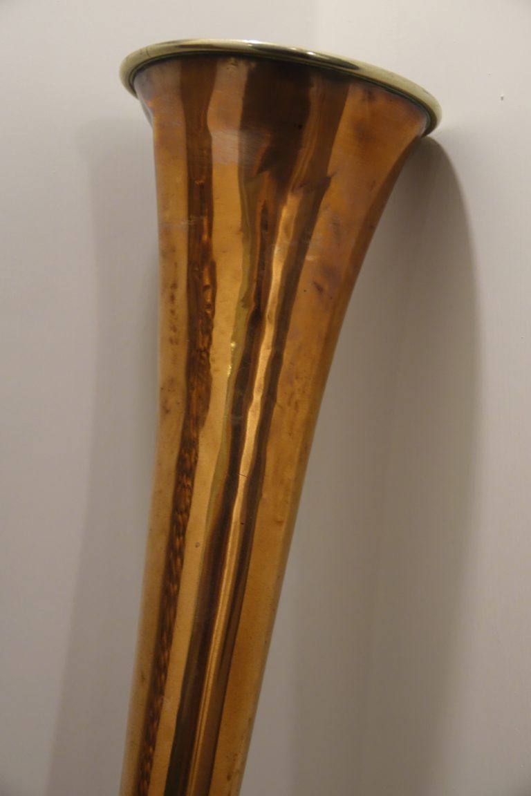 This post horn was used in the fatal coach disaster in the blizzard of 1831 The post horn coach bugle, Moffat was used in the fatal coach disaster in the blizzard of 1831